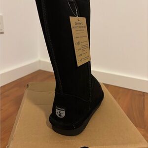 Bearpaw Black Suede Boots